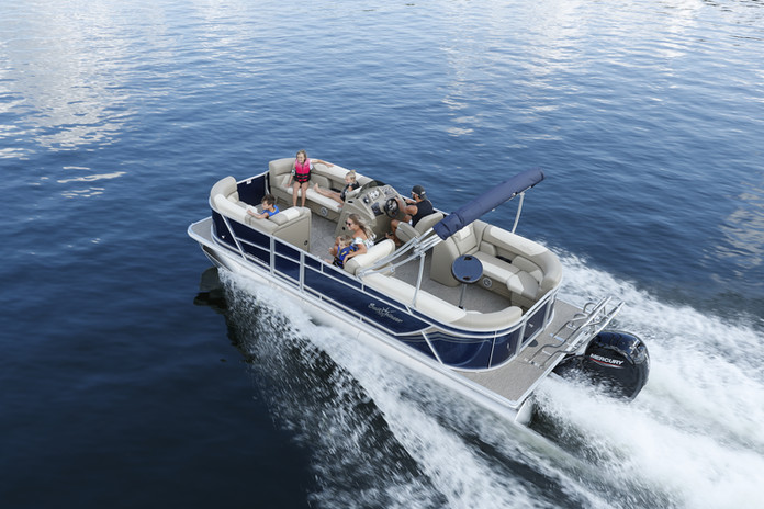 Media boat 2